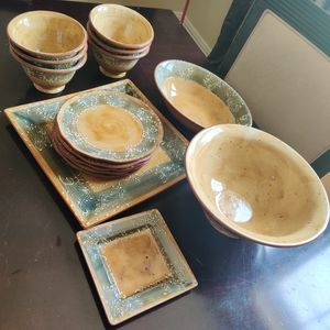 St. Remy Ambiance Collection 15pc  Dinner Set